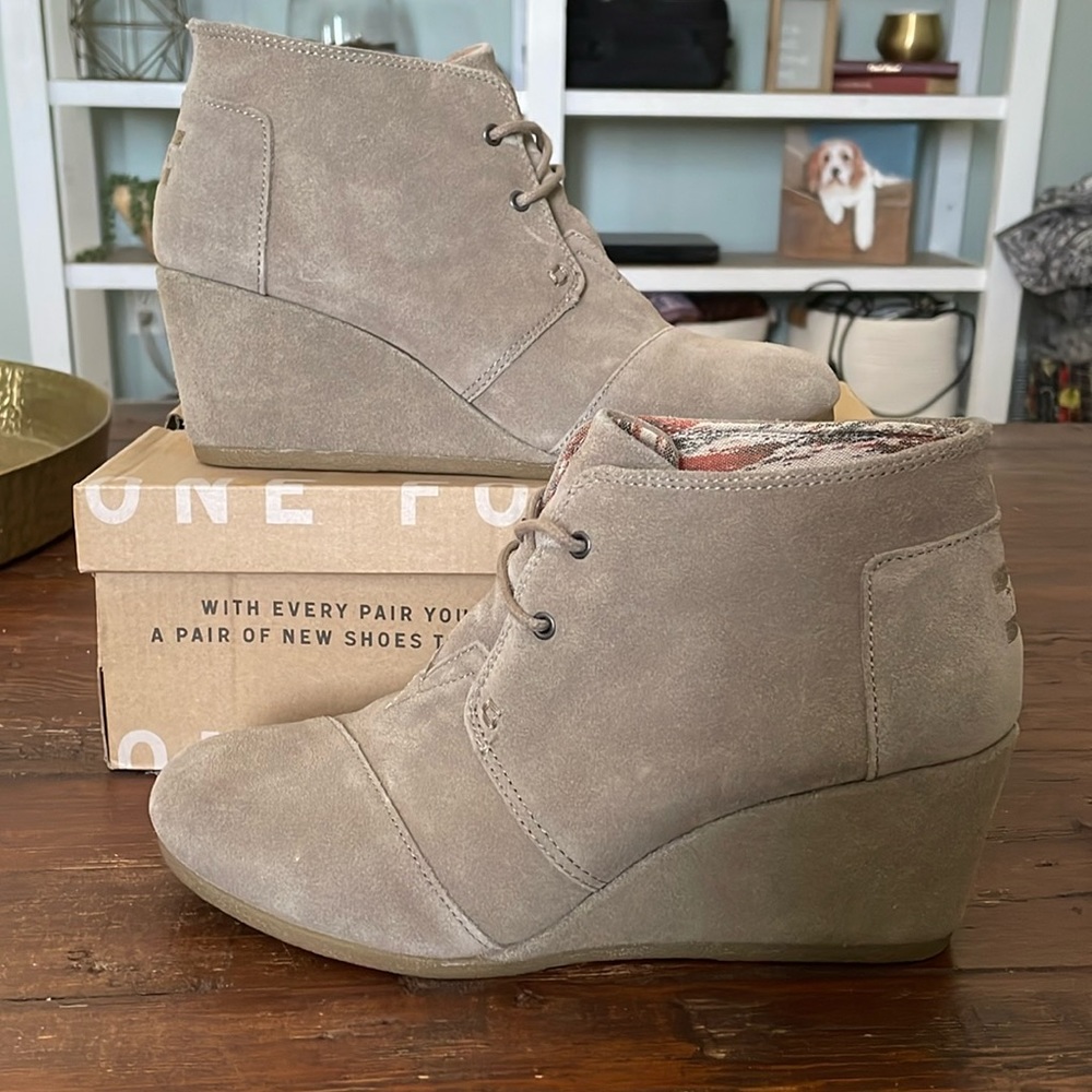 Toms wedge bootie